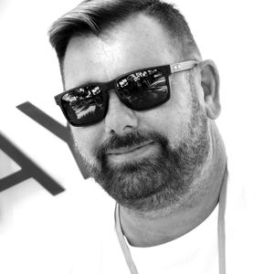 Meet your Posher, Don